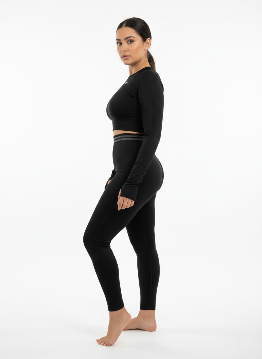 Forté Set – Women’s Long-Sleeve Crop Top & High-Waist Leggings (Black)