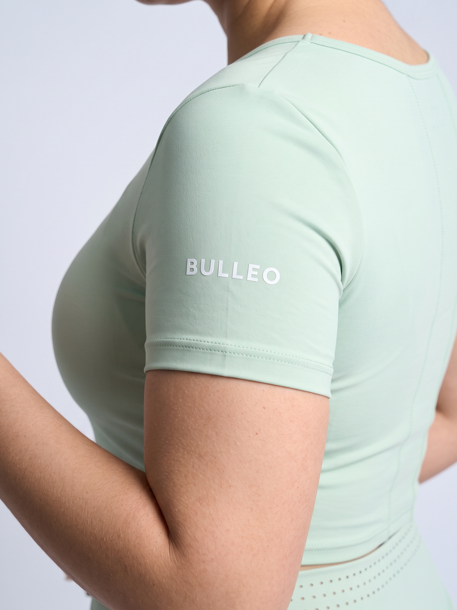 Cloud Flow Tee - Avocado Green